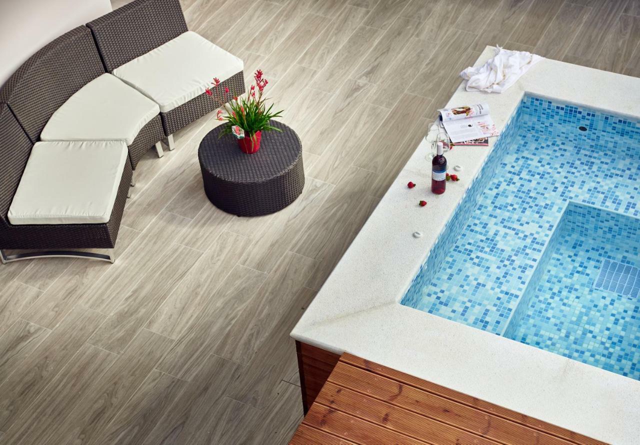 Savvas Luxury Suites Laganas Exterior photo