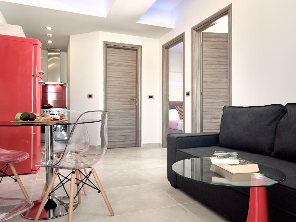 Savvas Luxury Suites Laganas Exterior photo