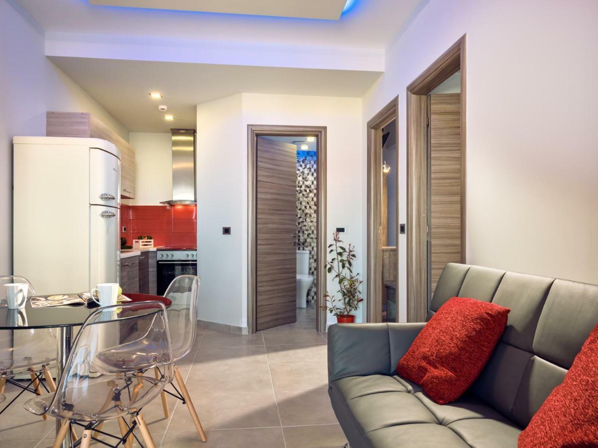 Savvas Luxury Suites Laganas Exterior photo