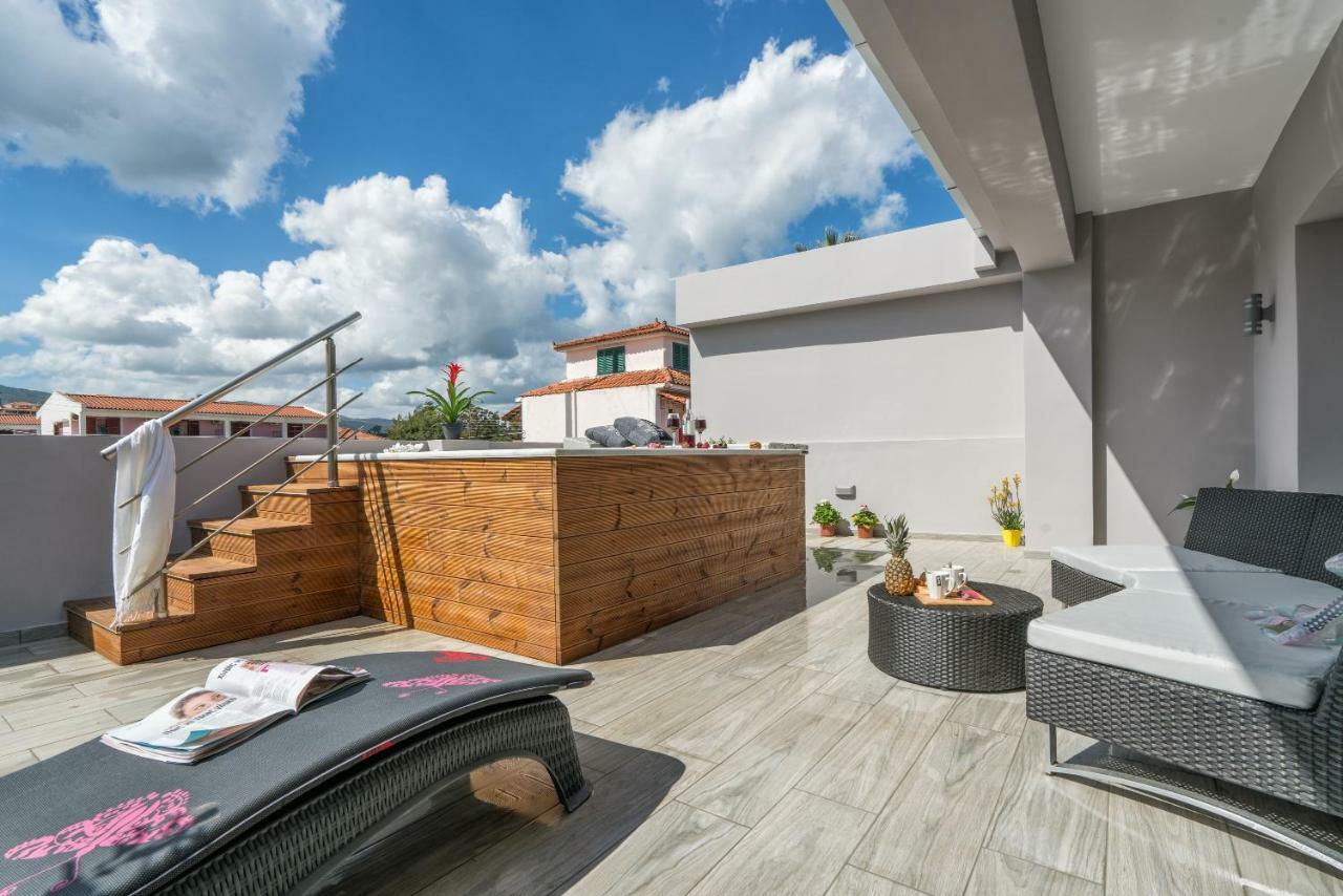Savvas Luxury Suites Laganas Exterior photo